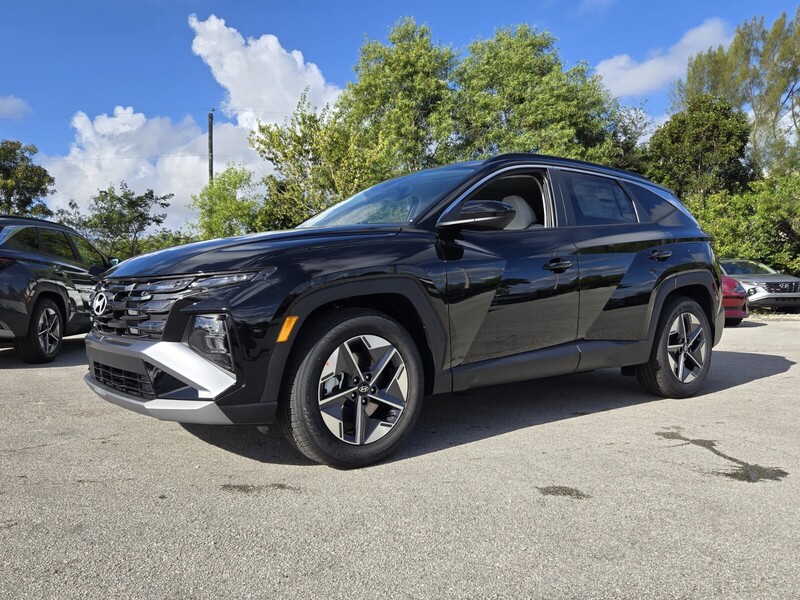 New 2026 HYUNDAI TUCSON SEL FWD in DAVIE, FLORIDA