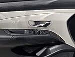 New 2026 HYUNDAI TUCSON SEL FWD in DAVIE, FLORIDA (Photo 15)