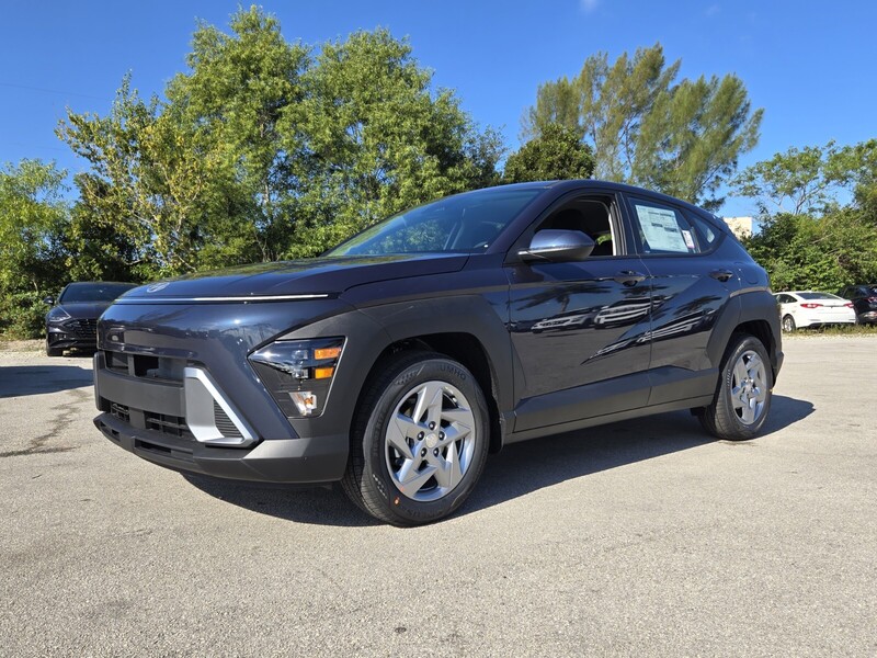 New 2026 HYUNDAI KONA SE FWD in DAVIE, FLORIDA