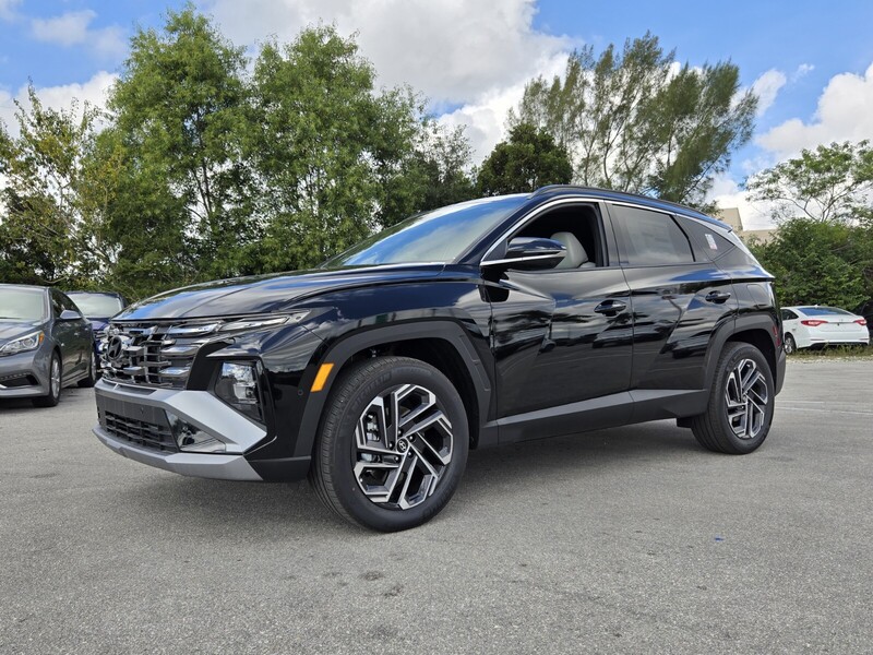 New 2026 HYUNDAI TUCSON HYBRID LIMITED AWD in DAVIE, FLORIDA