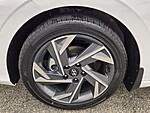 New 2026 HYUNDAI ELANTRA LIMITED IVT in DAVIE, FLORIDA (Photo 5)