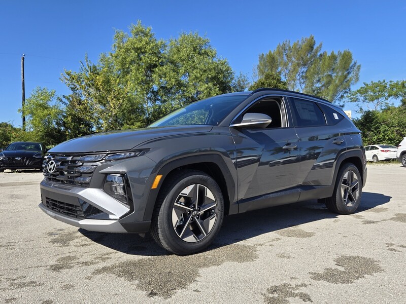 New 2026 HYUNDAI TUCSON SEL PREMIUM FWD in DAVIE, FLORIDA