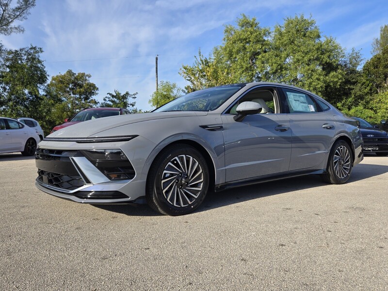 New 2026 HYUNDAI SONATA LIMITED FWD in DAVIE, FLORIDA