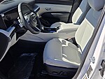New 2026 HYUNDAI TUCSON SEL PREMIUM FWD in DAVIE, FLORIDA (Photo 6)