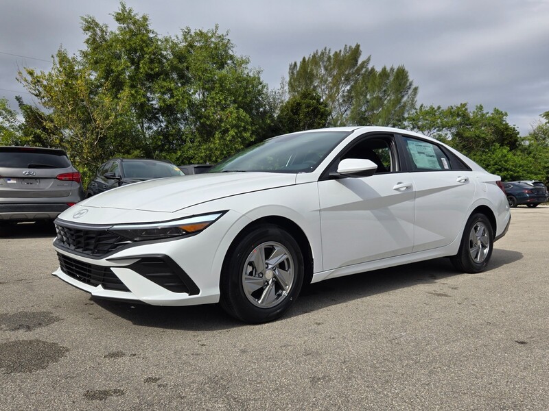 New 2026 HYUNDAI ELANTRA SE IVT in DAVIE, FLORIDA