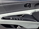 New 2026 HYUNDAI ELANTRA HYBRID LIMITED SEDAN in DAVIE, FLORIDA (Photo 15)