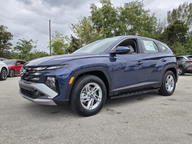 New 2026 HYUNDAI TUCSON SE FWD in DAVIE, FLORIDA