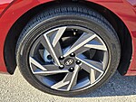 New 2025 HYUNDAI ELANTRA LIMITED IVT in DAVIE, FLORIDA (Photo 5)
