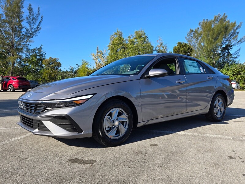 New 2026 HYUNDAI ELANTRA SE IVT in DAVIE, FLORIDA