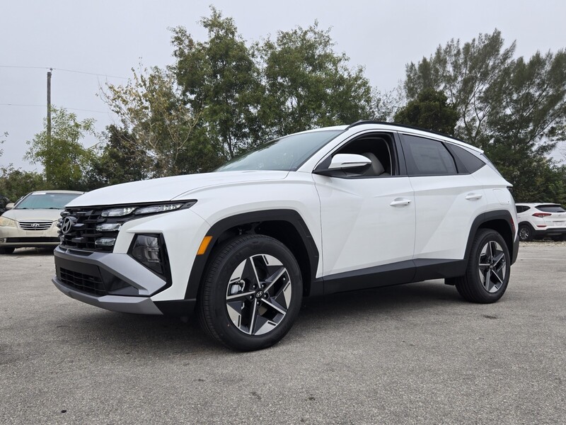 New 2026 HYUNDAI TUCSON HYBRID SEL CONVENIENCE AWD in DAVIE, FLORIDA