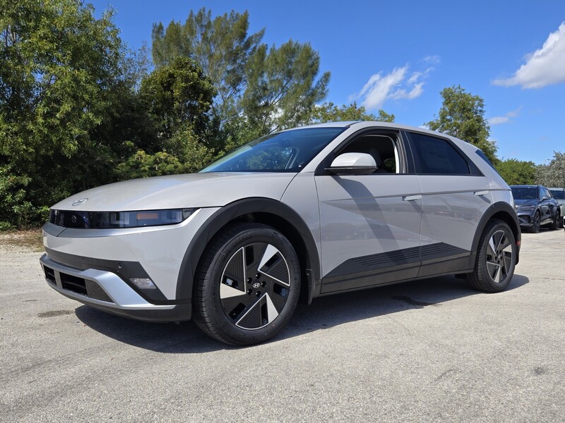 New 2026 HYUNDAI IONIQ 5 SEL RWD in DAVIE, FLORIDA
