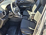 New 2026 HYUNDAI VENUE SE FWD in DAVIE, FLORIDA (Photo 6)