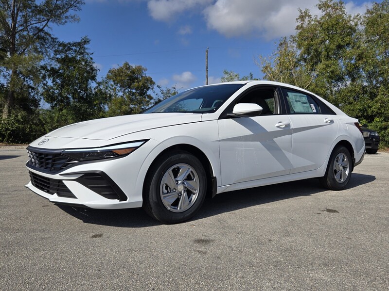 New 2026 HYUNDAI ELANTRA SE IVT in DAVIE, FLORIDA