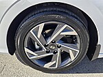 New 2026 HYUNDAI ELANTRA LIMITED IVT in DAVIE, FLORIDA (Photo 5)