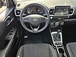 New 2026 HYUNDAI VENUE SEL FWD W/TWO-TONE ROOF in DAVIE, FLORIDA (Photo 8)