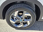 New 2026 HYUNDAI VENUE SEL FWD W/TWO-TONE ROOF in DAVIE, FLORIDA (Photo 5)
