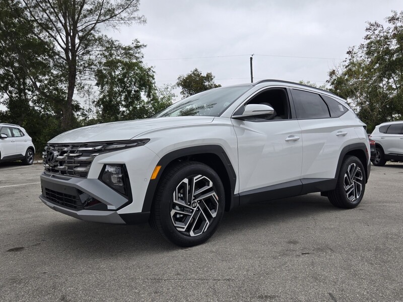New 2026 HYUNDAI TUCSON LIMITED FWD in DAVIE, FLORIDA