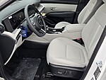 New 2026 HYUNDAI TUCSON SEL FWD in DAVIE, FLORIDA (Photo 6)