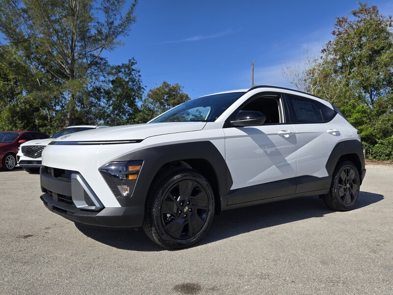 New 2026 HYUNDAI KONA SEL SPORT FWD in DAVIE, FLORIDA