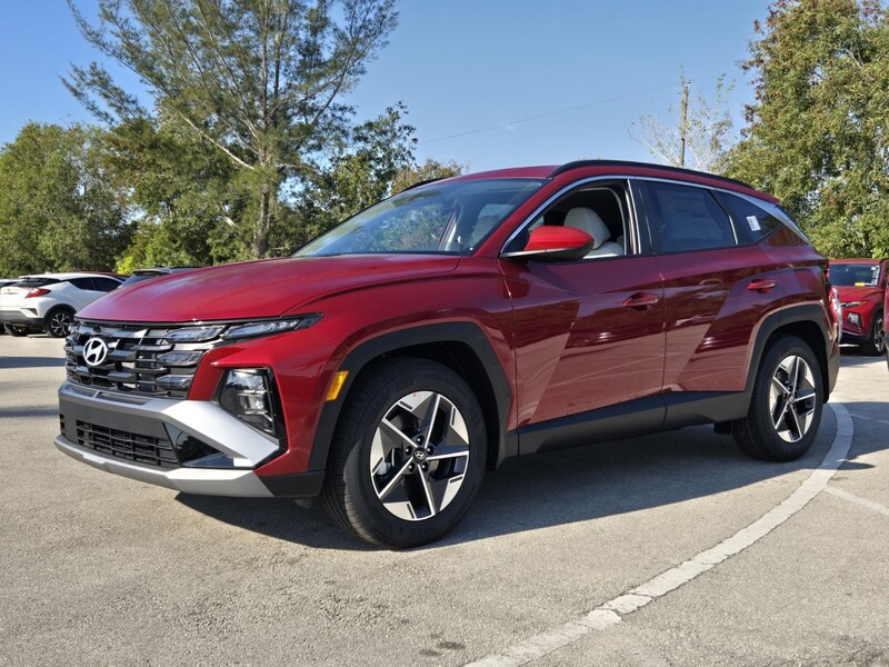 New 2026 HYUNDAI TUCSON SEL FWD in DAVIE, FLORIDA
