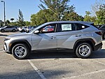 New 2026 HYUNDAI TUCSON SE FWD in DAVIE, FLORIDA (Photo 2)
