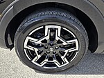 New 2025 HYUNDAI SANTA CRUZ LIMITED AWD in DAVIE, FLORIDA (Photo 5)