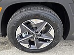 New 2026 HYUNDAI TUCSON SEL PREMIUM FWD in DAVIE, FLORIDA (Photo 5)