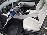 New 2026 HYUNDAI TUCSON SEL PREMIUM FWD in DAVIE, FLORIDA (Photo 6)