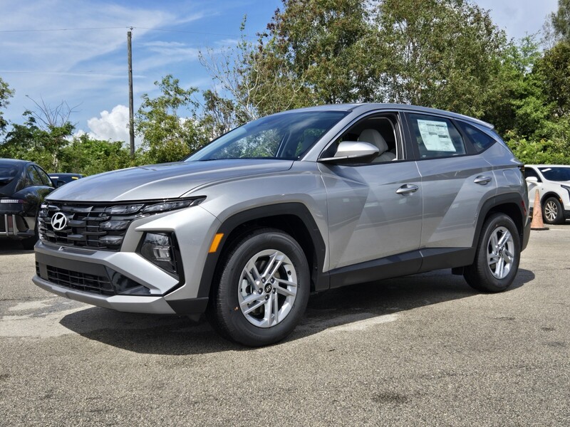 New 2026 HYUNDAI TUCSON SE FWD in DAVIE, FLORIDA