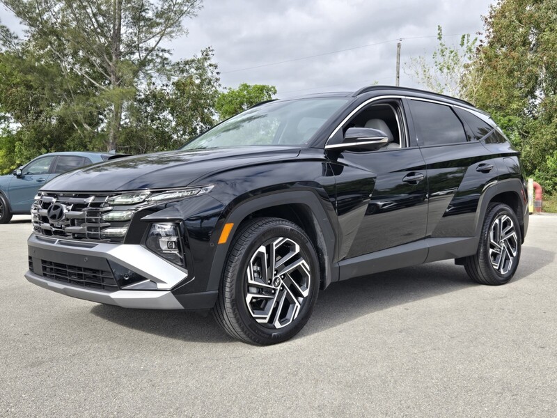 New 2025 HYUNDAI TUCSON LIMITED AWD in DAVIE, FLORIDA