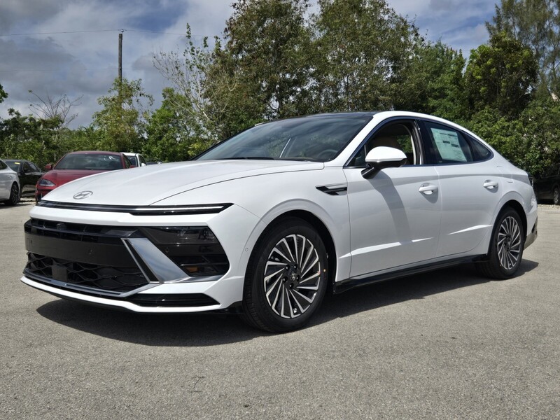 New 2026 HYUNDAI SONATA LIMITED FWD in DAVIE, FLORIDA