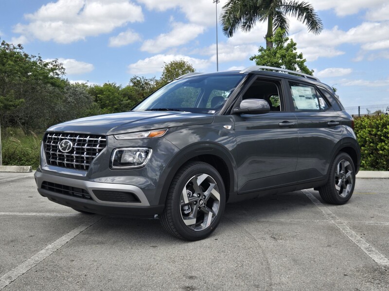 New 2026 HYUNDAI VENUE SEL FWD in DAVIE, FLORIDA