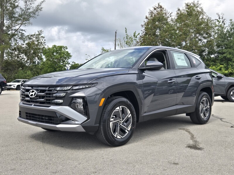New 2026 HYUNDAI TUCSON HYBRID BLUE SE AWD in DAVIE, FLORIDA