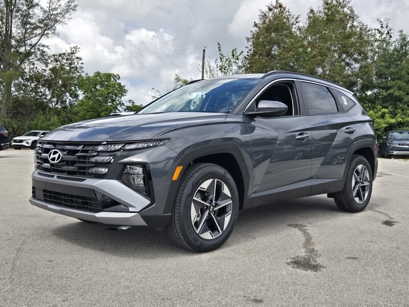 New 2026 HYUNDAI TUCSON HYBRID SEL AWD in DAVIE, FLORIDA