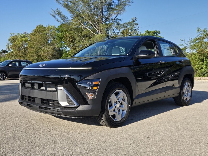 New 2026 HYUNDAI KONA SE FWD in DAVIE, FLORIDA