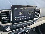 New 2026 HYUNDAI VENUE SEL FWD W/TWO-TONE ROOF in DAVIE, FLORIDA (Photo 9)