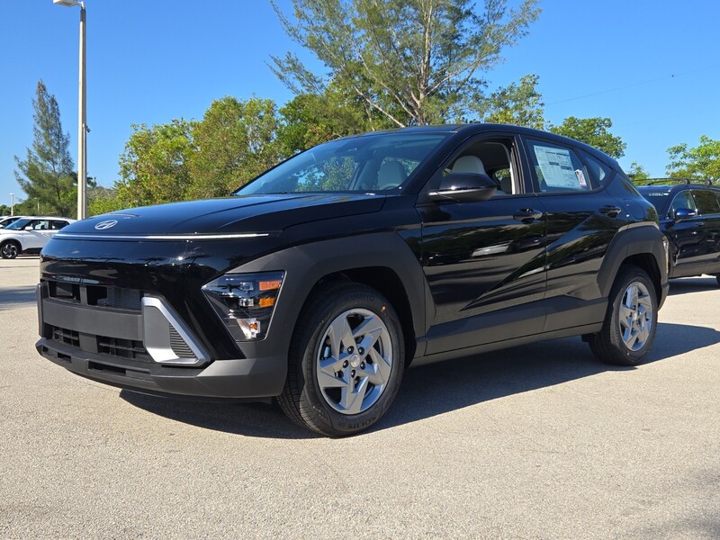 New 2026 HYUNDAI KONA SE FWD in DAVIE, FLORIDA