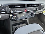 New 2026 HYUNDAI PALISADE HYBRID BLUE SEL PREMIUM 8P FWD in DAVIE, FLORIDA (Photo 8)