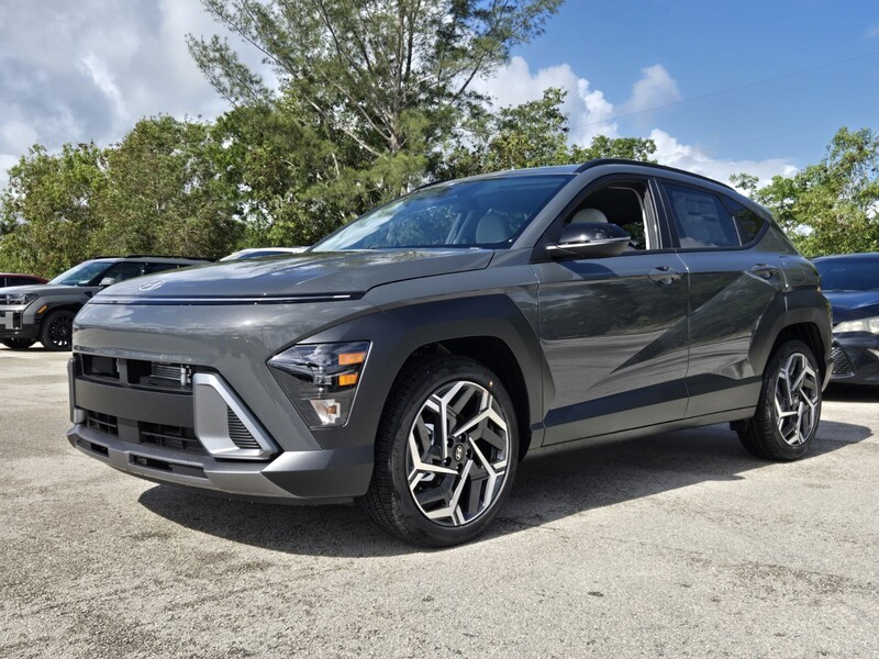 New 2026 HYUNDAI KONA SEL PREMIUM FWD in DAVIE, FLORIDA