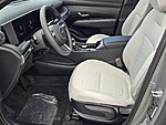 New 2026 HYUNDAI SANTA CRUZ SE FWD in DAVIE, FLORIDA (Photo 5)