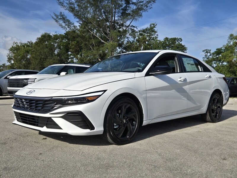 New 2026 HYUNDAI ELANTRA SEL SPORT SEDAN in DAVIE, FLORIDA