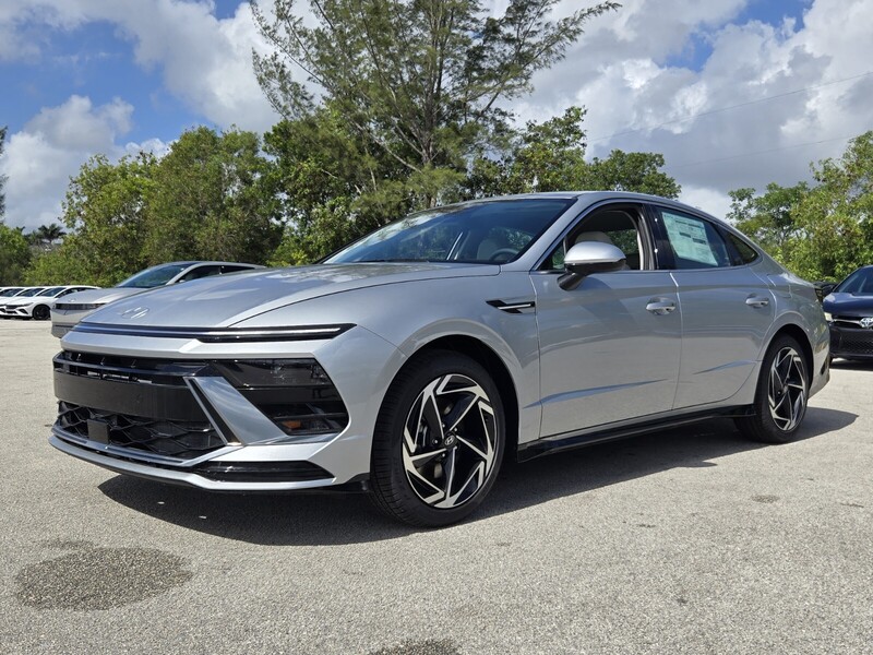 New 2026 HYUNDAI SONATA SEL SPORT FWD in DAVIE, FLORIDA