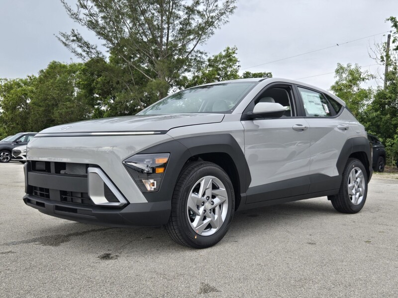 New 2026 HYUNDAI KONA SE FWD in DAVIE, FLORIDA