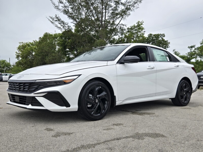 New 2026 HYUNDAI ELANTRA SEL SPORT PREMIUM SEDAN in DAVIE, FLORIDA