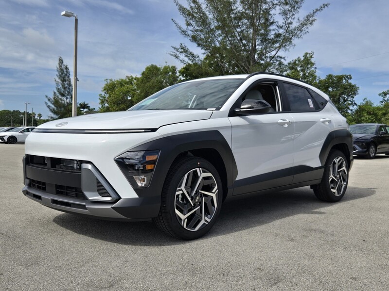 New 2026 HYUNDAI KONA SEL PREMIUM FWD in DAVIE, FLORIDA