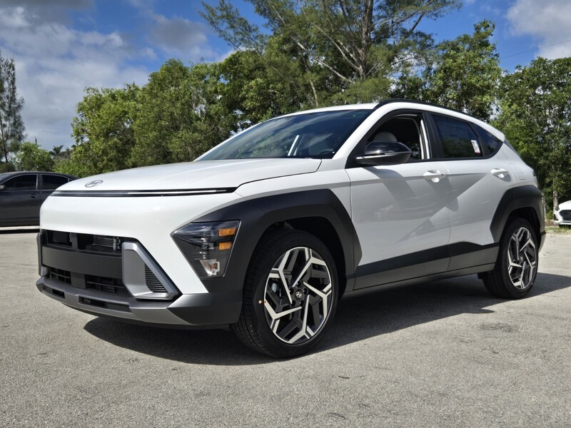 New 2026 HYUNDAI KONA SEL PREMIUM FWD in DAVIE, FLORIDA