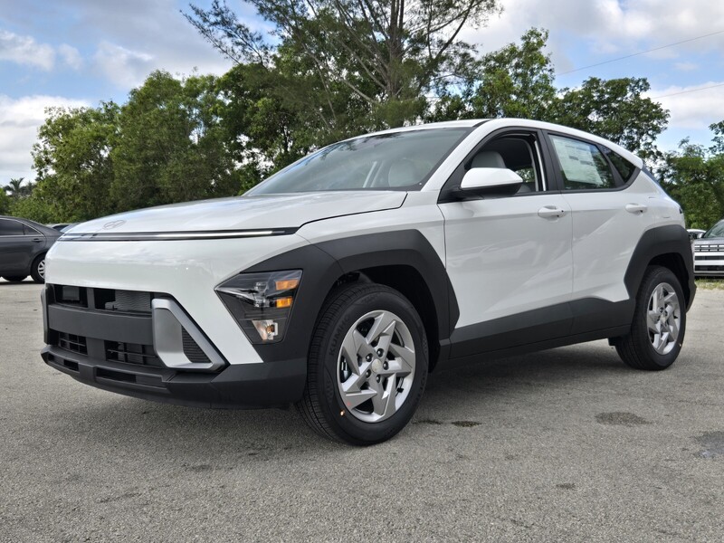 New 2026 HYUNDAI KONA SE FWD in DAVIE, FLORIDA