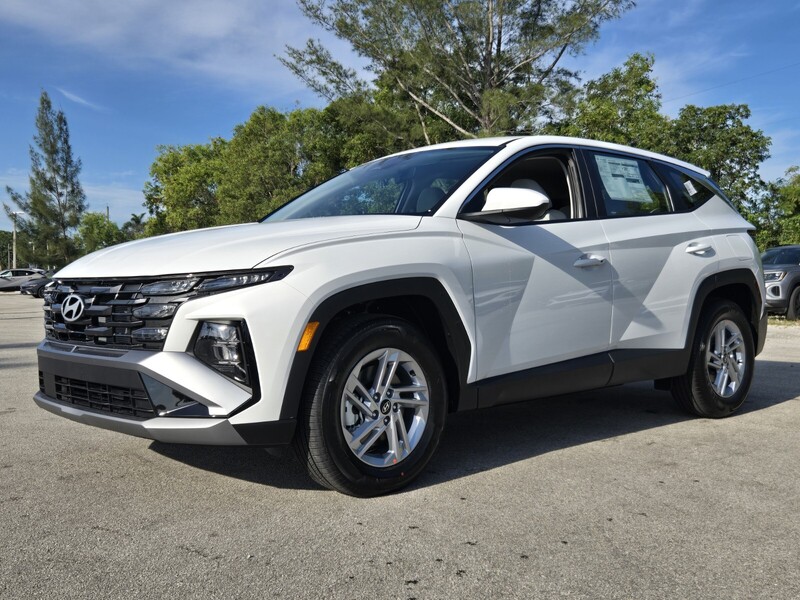 New 2026 HYUNDAI TUCSON SE FWD in DAVIE, FLORIDA