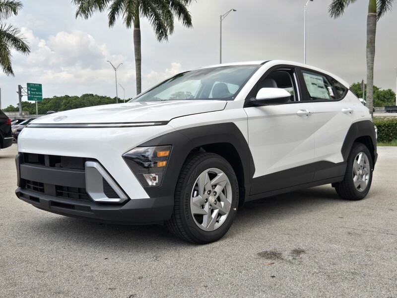 New 2026 HYUNDAI KONA SE FWD in DAVIE, FLORIDA