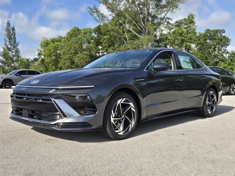 New 2026 HYUNDAI SONATA SEL SPORT FWD in DAVIE, FLORIDA